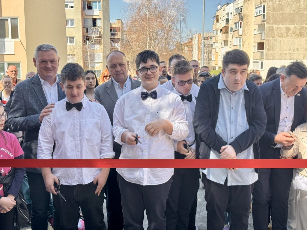 Livno: Svečano otvorene nove prostorije Udruge roditelja djece s poteškoćama u razvoju „Put u život“